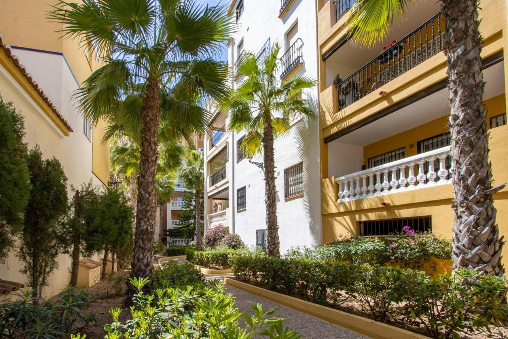 Aldea Del Mar Buganvilla Apartament Τορεβιέχα Εξωτερικό φωτογραφία